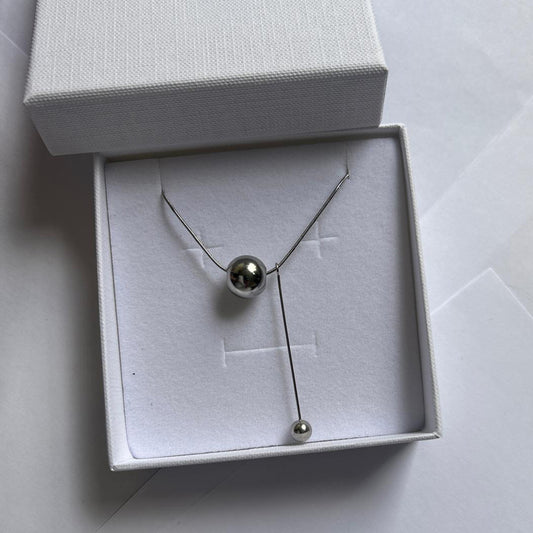 Sleek Motion Pendant Necklace (40.5 + 5 cm)