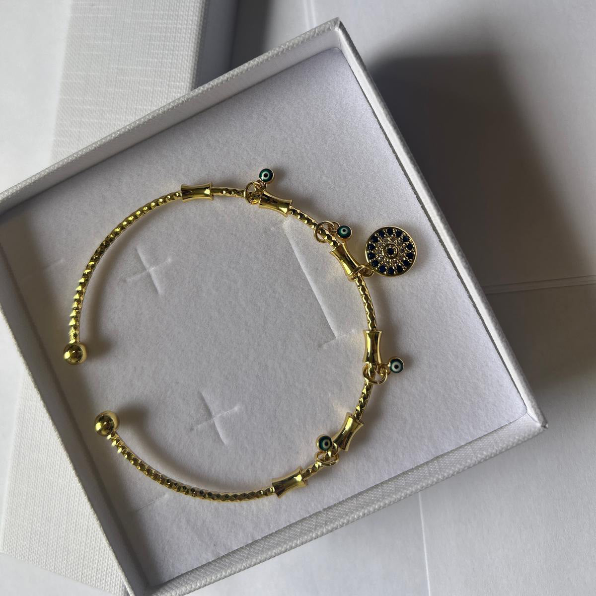 Aura Glow Evil Eye Bracelet (6 cm Diameter)